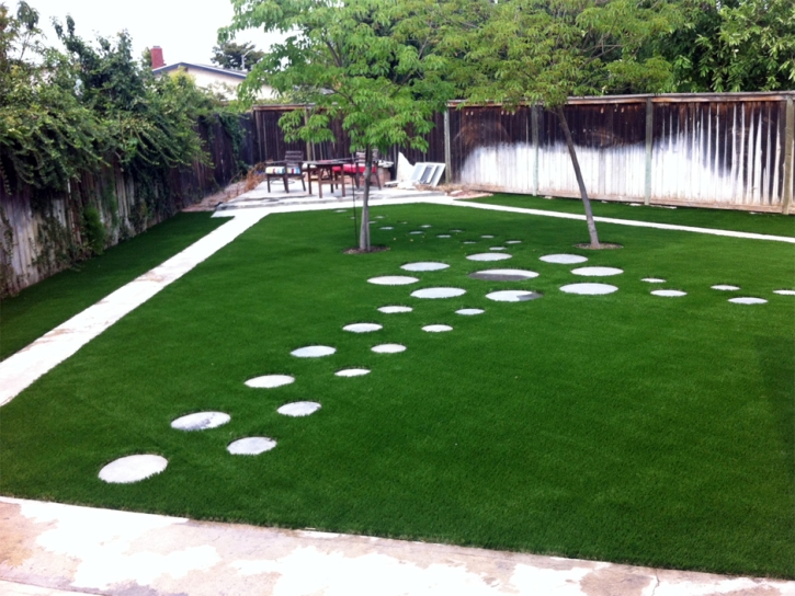 Grass Turf Mountain Green, Utah Design Ideas, Backyards