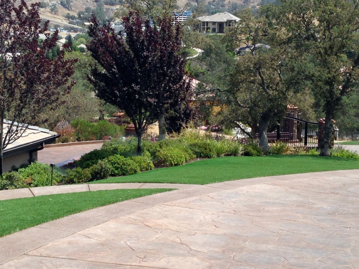 Green Lawn Huntington, Utah Landscape Rock, Front Yard Design