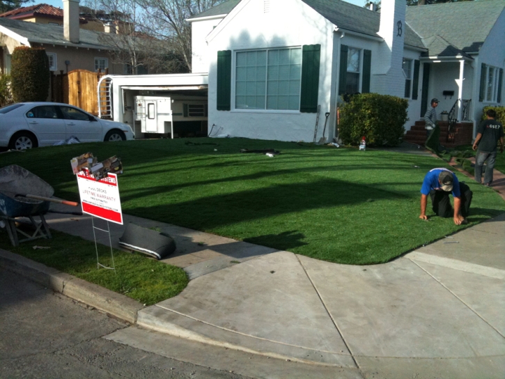 Synthetic Grass Green River, Utah Landscape Rock, Front Yard